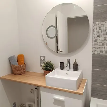 Aux Portes De Paris, Metro 12 Apartment Aubervilliers